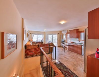 Seaview Apartment